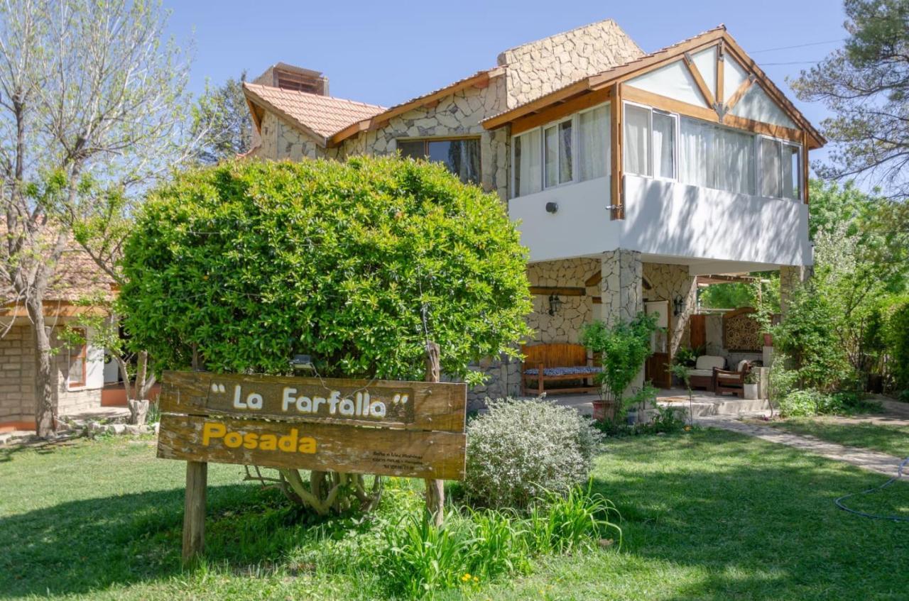 Hosteria La Farfalla Chos Malal Bagian luar foto