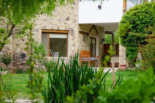 Hosteria La Farfalla Chos Malal Bagian luar foto