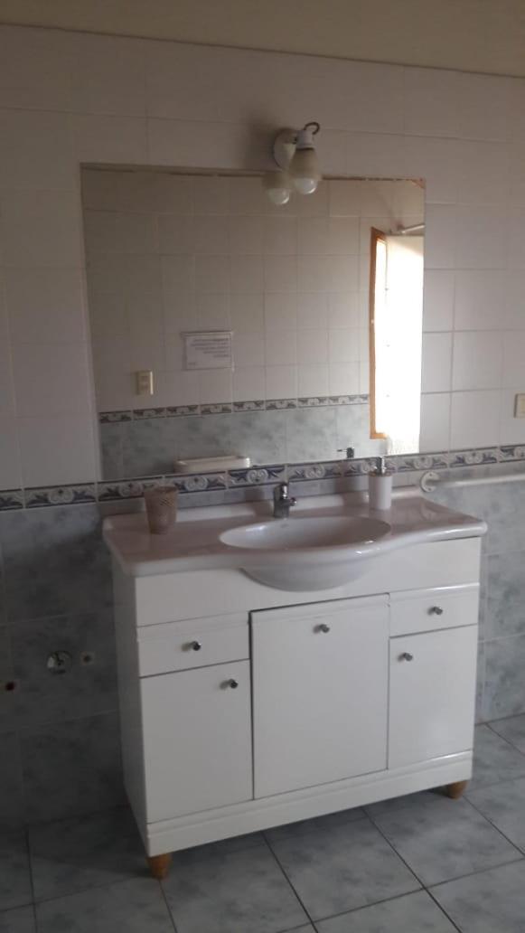 Hosteria La Farfalla Chos Malal Ruang foto