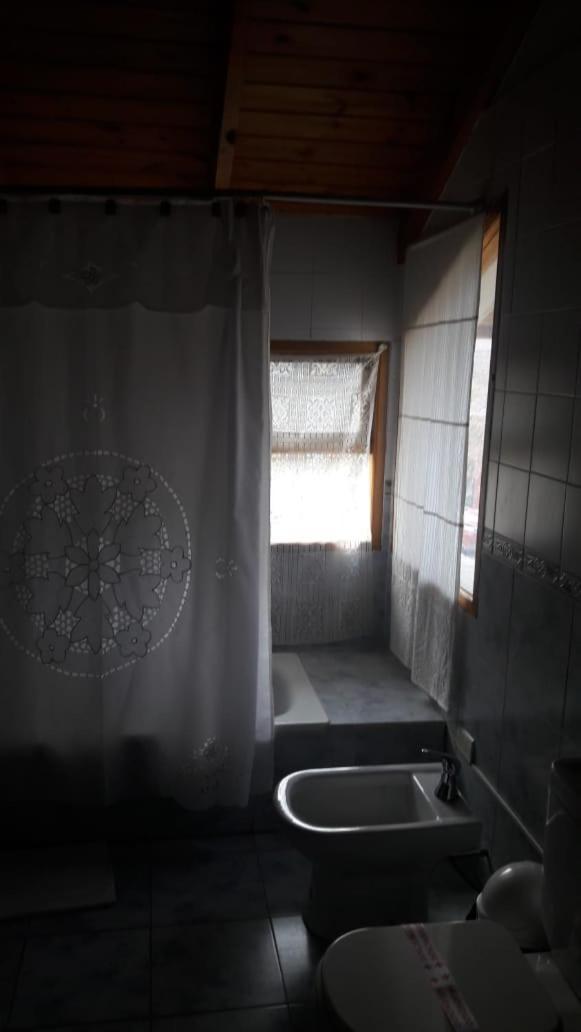 Hosteria La Farfalla Chos Malal Ruang foto