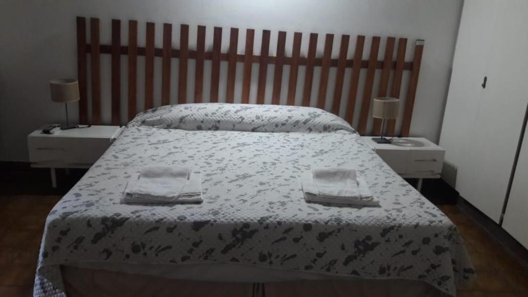 Hosteria La Farfalla Chos Malal Ruang foto